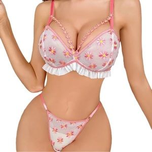 Flower lingerie set